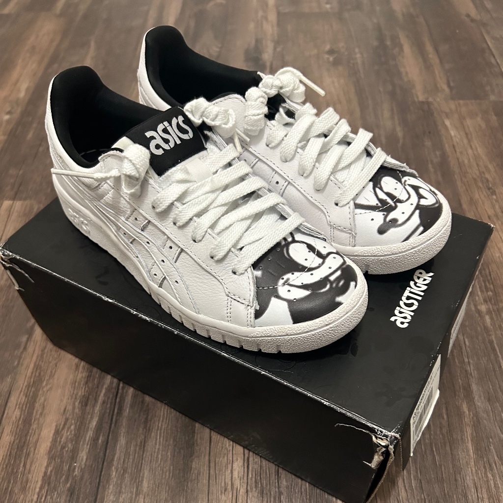 Asics Tiger Disney Brand New